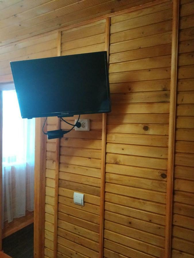 У Оксани Guest House Kvasy Ngoại thất bức ảnh
